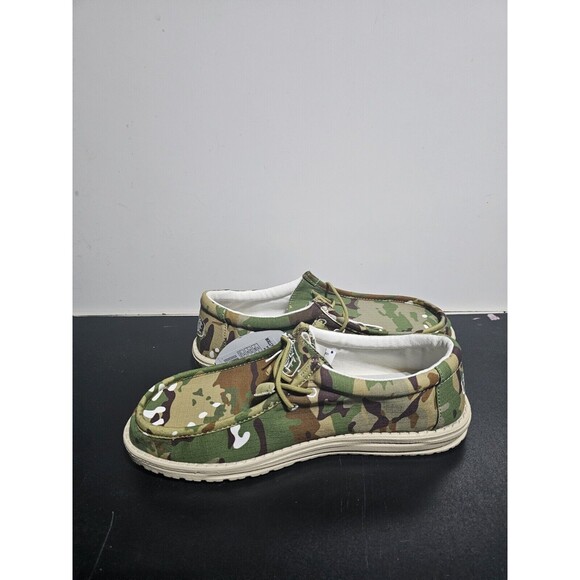 New Hey Dude Wally Camouflage Multi Camo Shoes Slip On Men’s Size 9 40004-9CQ